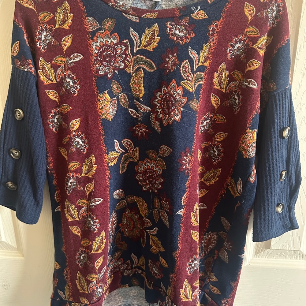 Floral Patterned Women's Top - Multicolor
